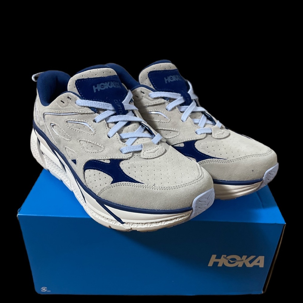 🔥HOKA CLIFTON SUEDE Men's Beige and Navy Athletic LifeStyle size 10.5 *EUC